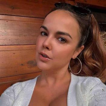 DillionHarper spoofed photo banned on kuwait-chat.com